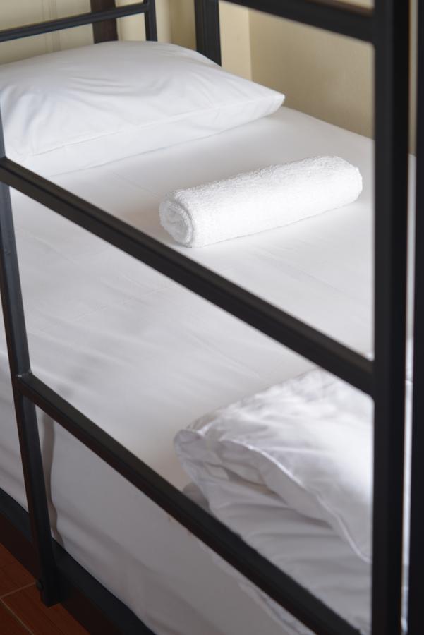Bankaikow Hostel Канчанабури Екстериор снимка