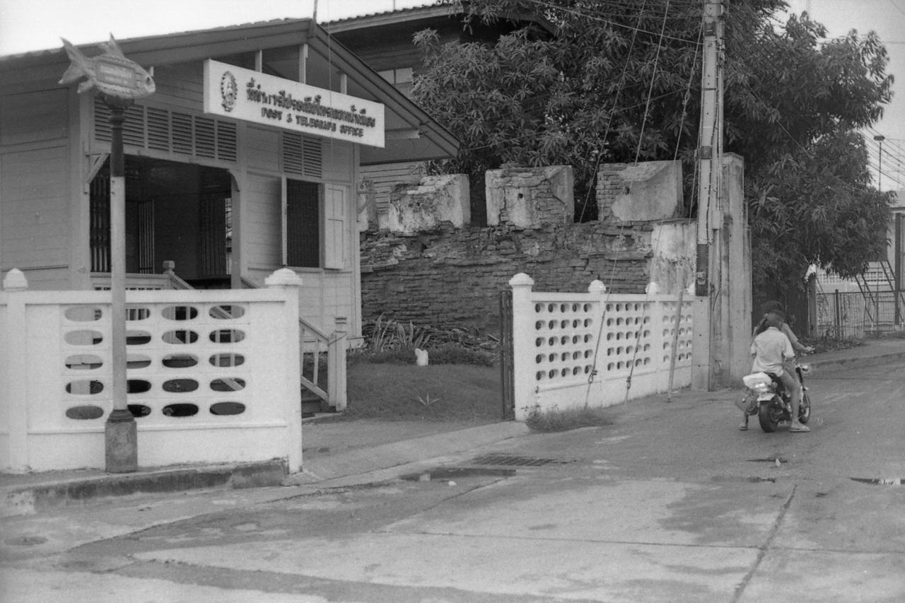 Bankaikow Hostel Канчанабури Екстериор снимка